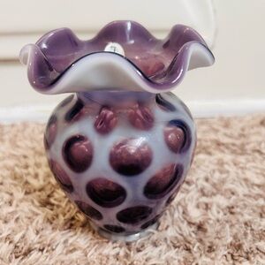 Fenton Art  Glass Violet / Purple Opalescent Coin Dot 5.25” Tall Ruffled Vase
